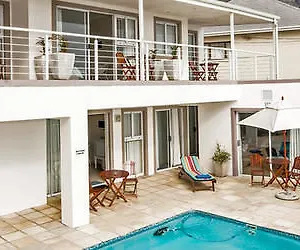 https://61-on-camps-bay.hotels-capetown.com